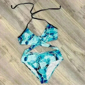 NWT Cupshe Water Ripple Wrap One-piece Swimsuit Halter Bathing Suit Blue Size M